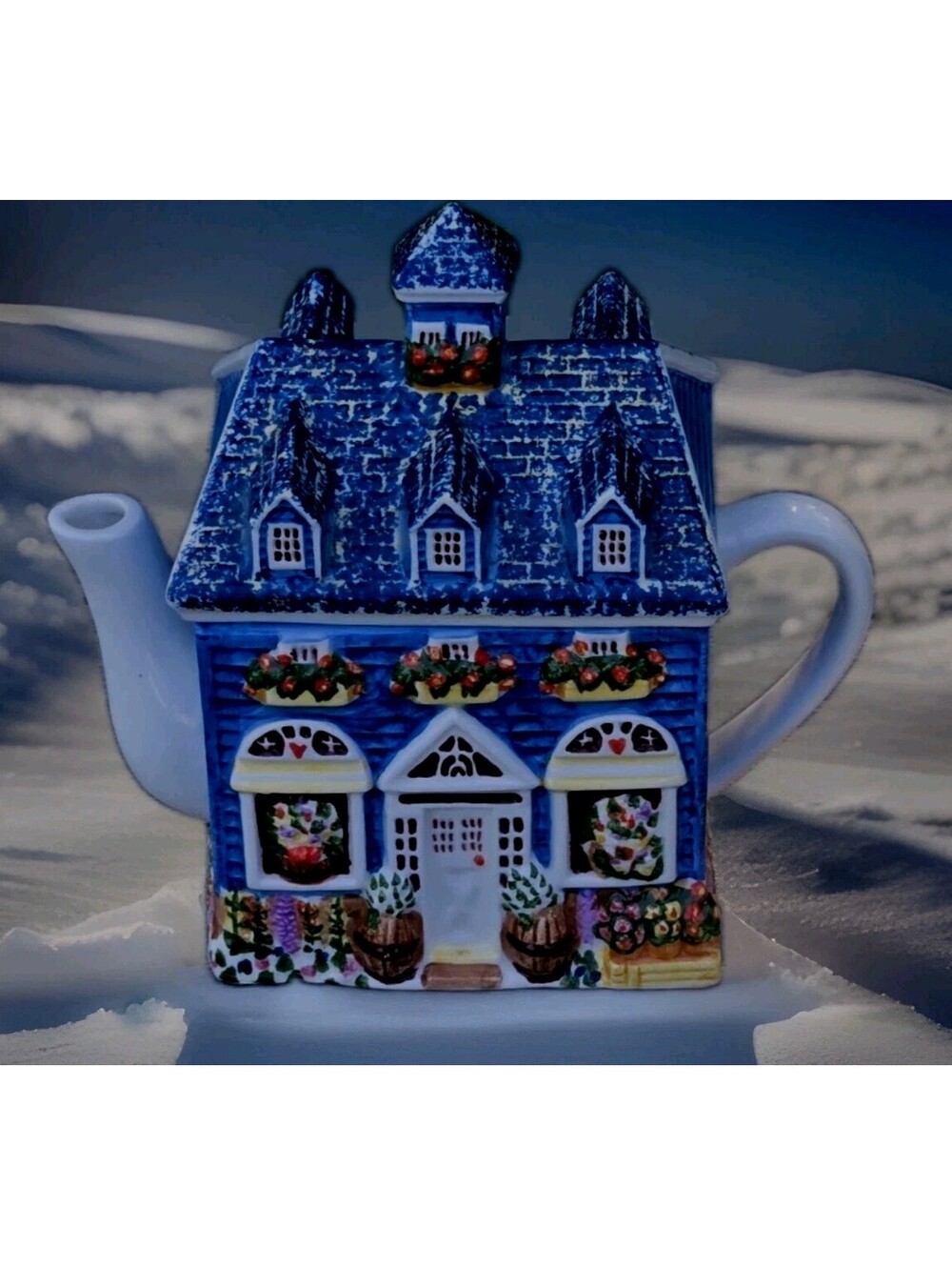 Teapot 32oz Preferred Stock Kitchenware Ceramic Sq. House Retired Collectible